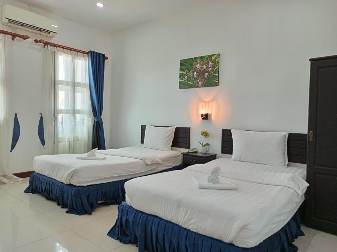 Subinh Hotel And Restaurant Pakse Exteriér fotografie