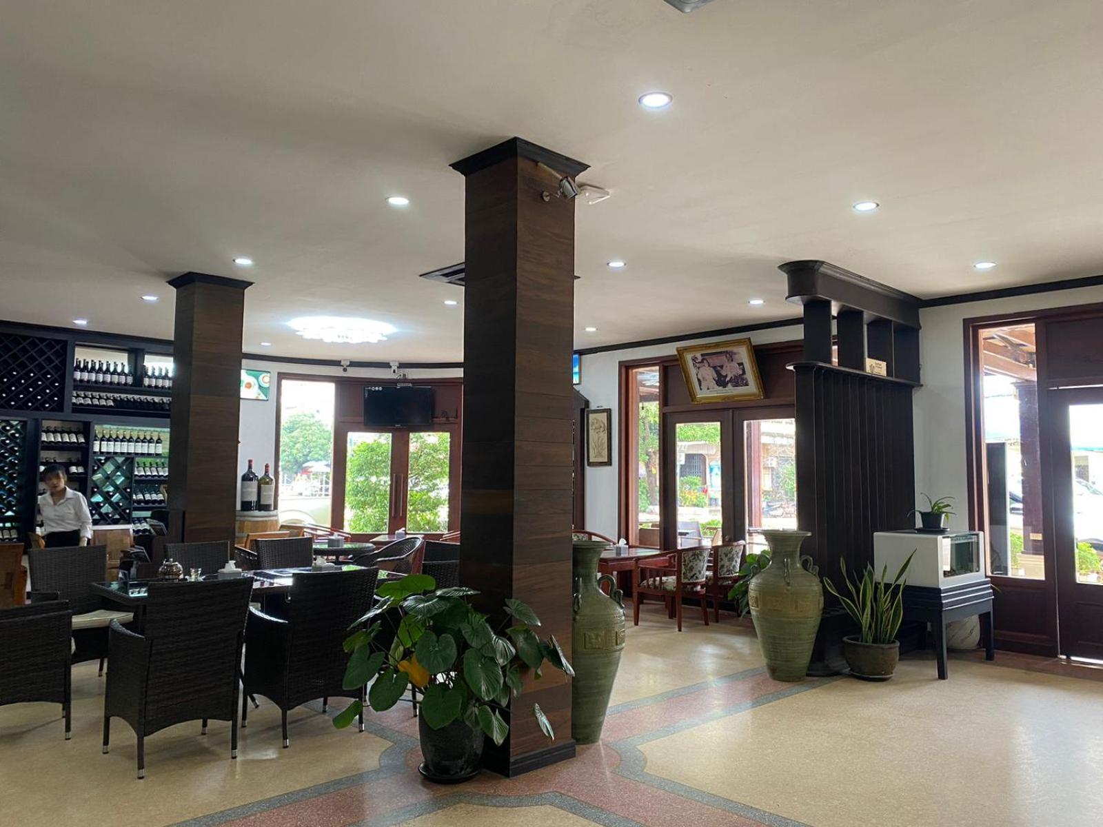 Subinh Hotel And Restaurant Pakse Exteriér fotografie
